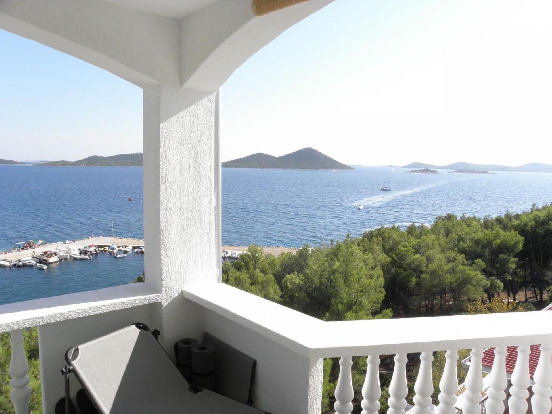 Apartments Snjeza Драге Экстерьер фото